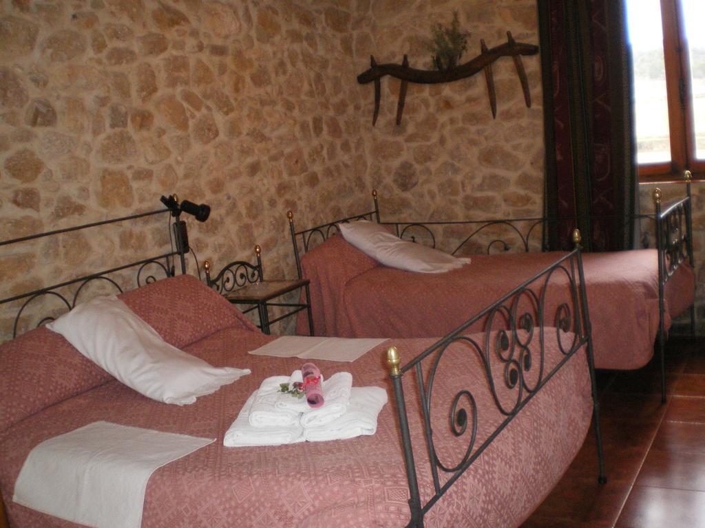 Masia Del Aragones Penarroya De Tastavins ห้อง รูปภาพ